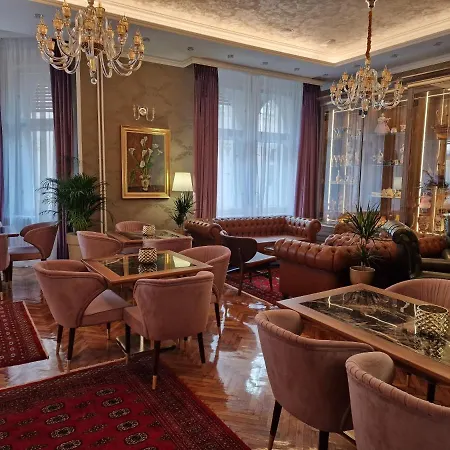 Queen Palace * Novi Sad