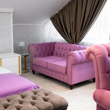 Hotel Queen Palace *