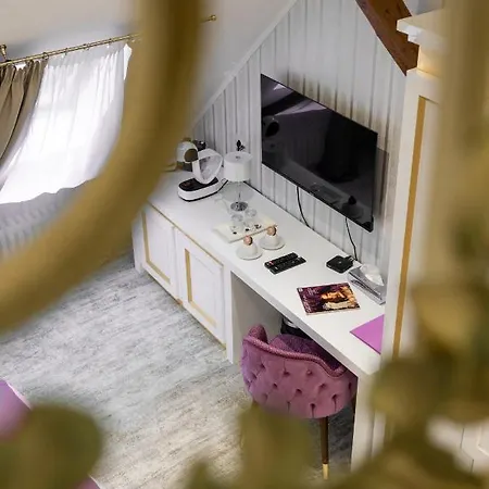 Queen Palace Отель