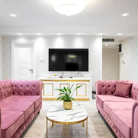 Hotel Queen Palace *